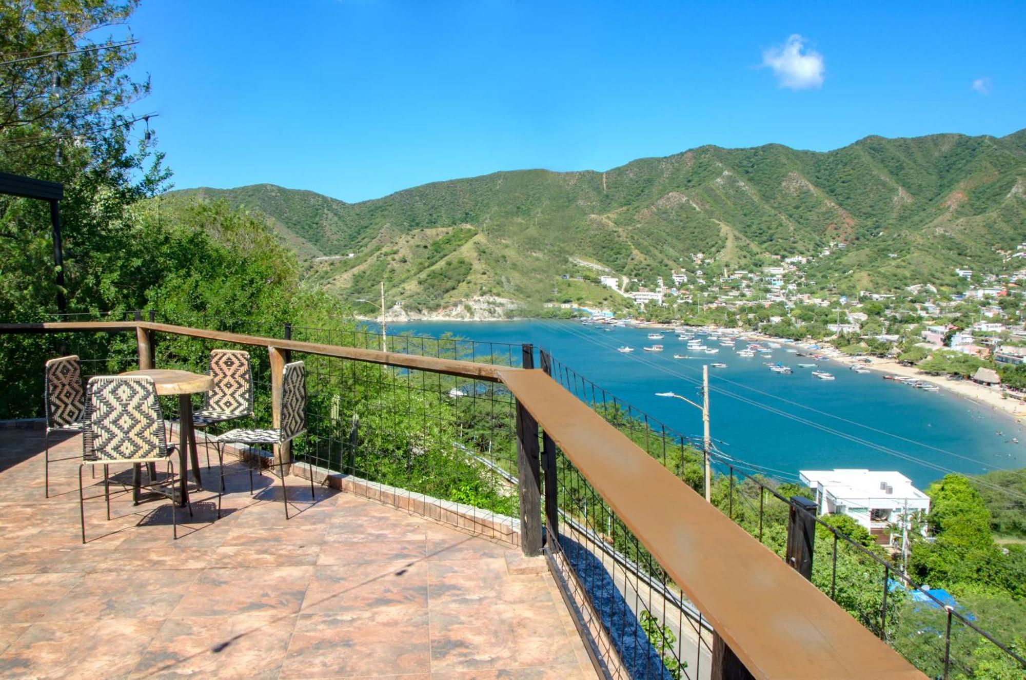 Playa Alta Mar Hotel Таганга Екстериор снимка
