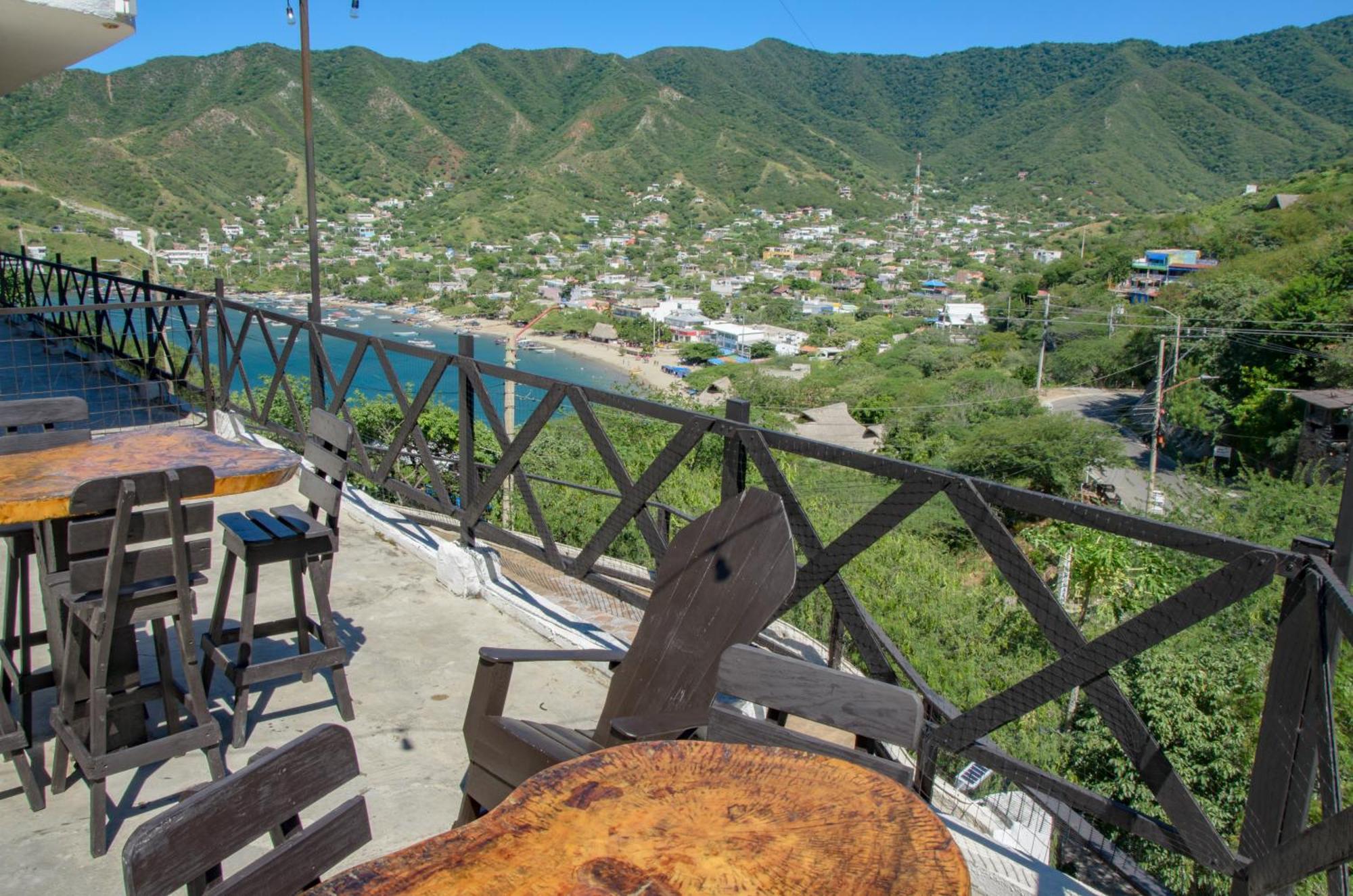 Playa Alta Mar Hotel Таганга Екстериор снимка