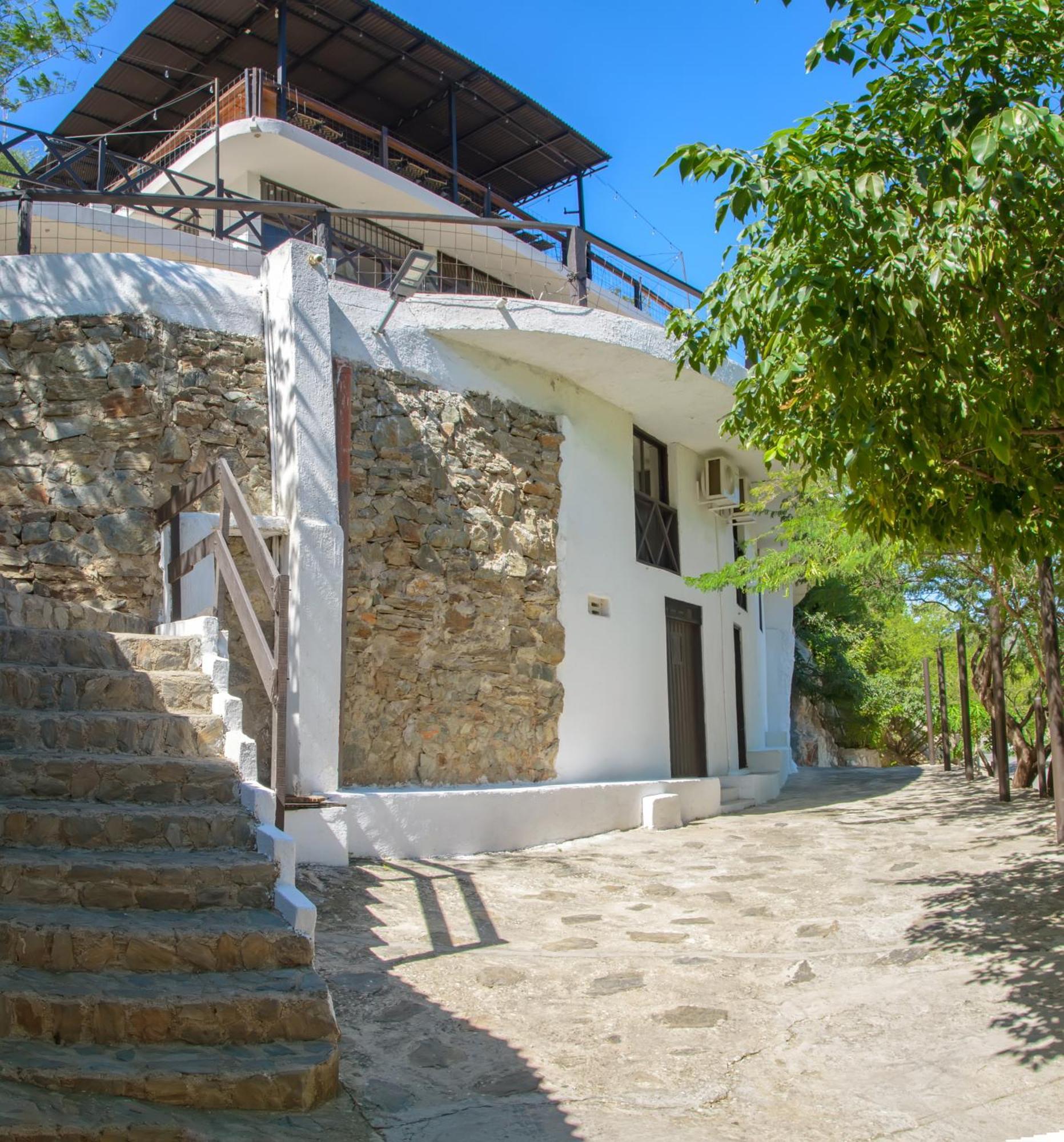 Playa Alta Mar Hotel Таганга Екстериор снимка